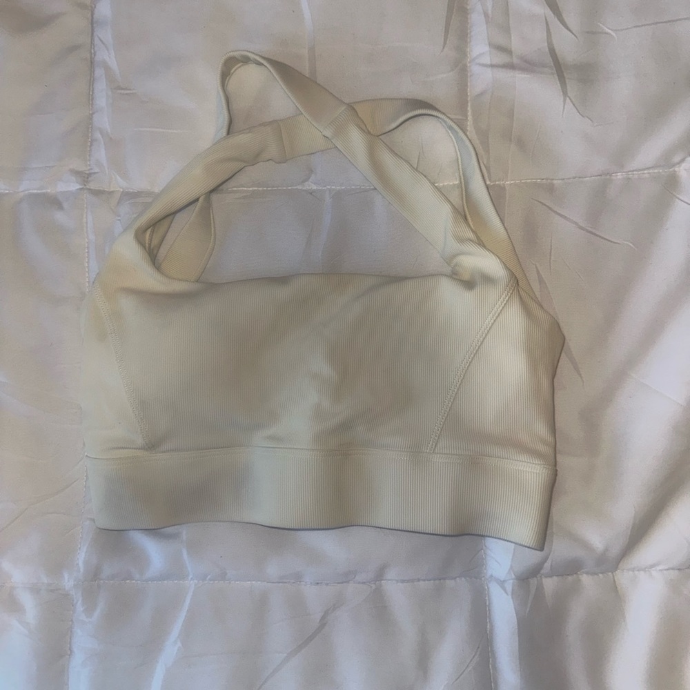 Pcheebum sports bra